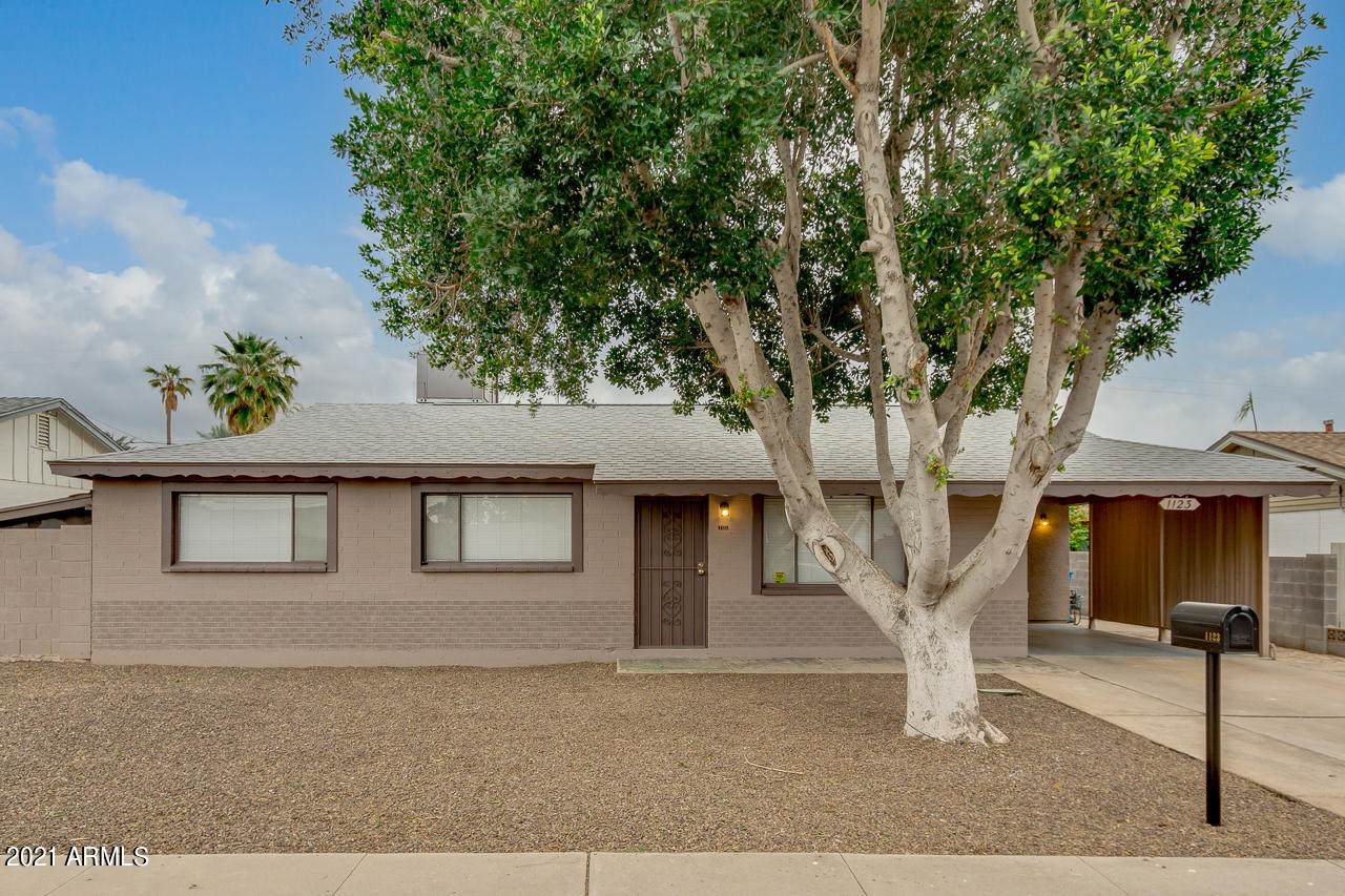 1123 El Camino Drive - Photo 1