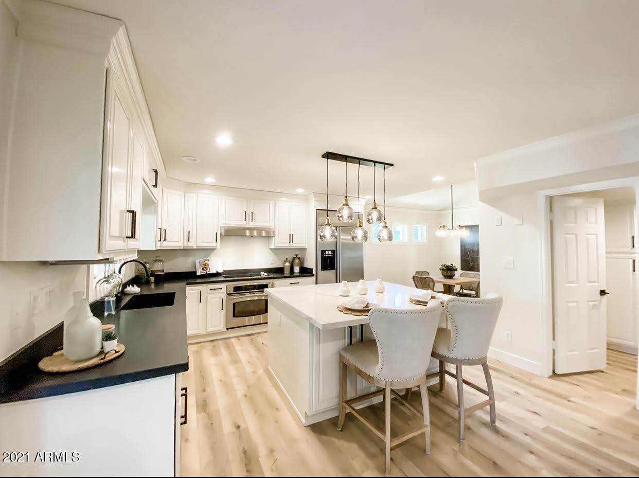 11415 45th Place - Photo 1