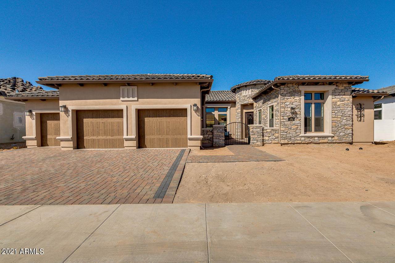 2782 Waterman Street - Photo 1