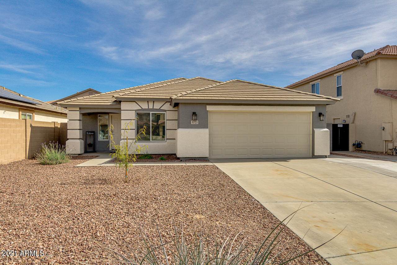 11723 154TH Avenue - Photo 1