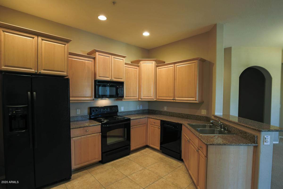 14575 Mountain View Boulevard - Photo 1