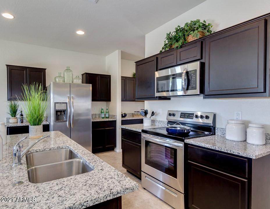 30080 Cholla Drive - Photo 1