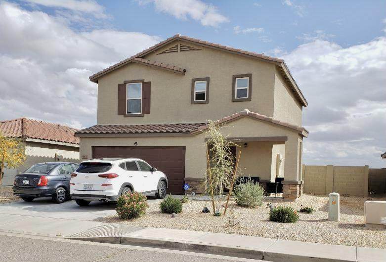 945 Starview Avenue - Photo 1