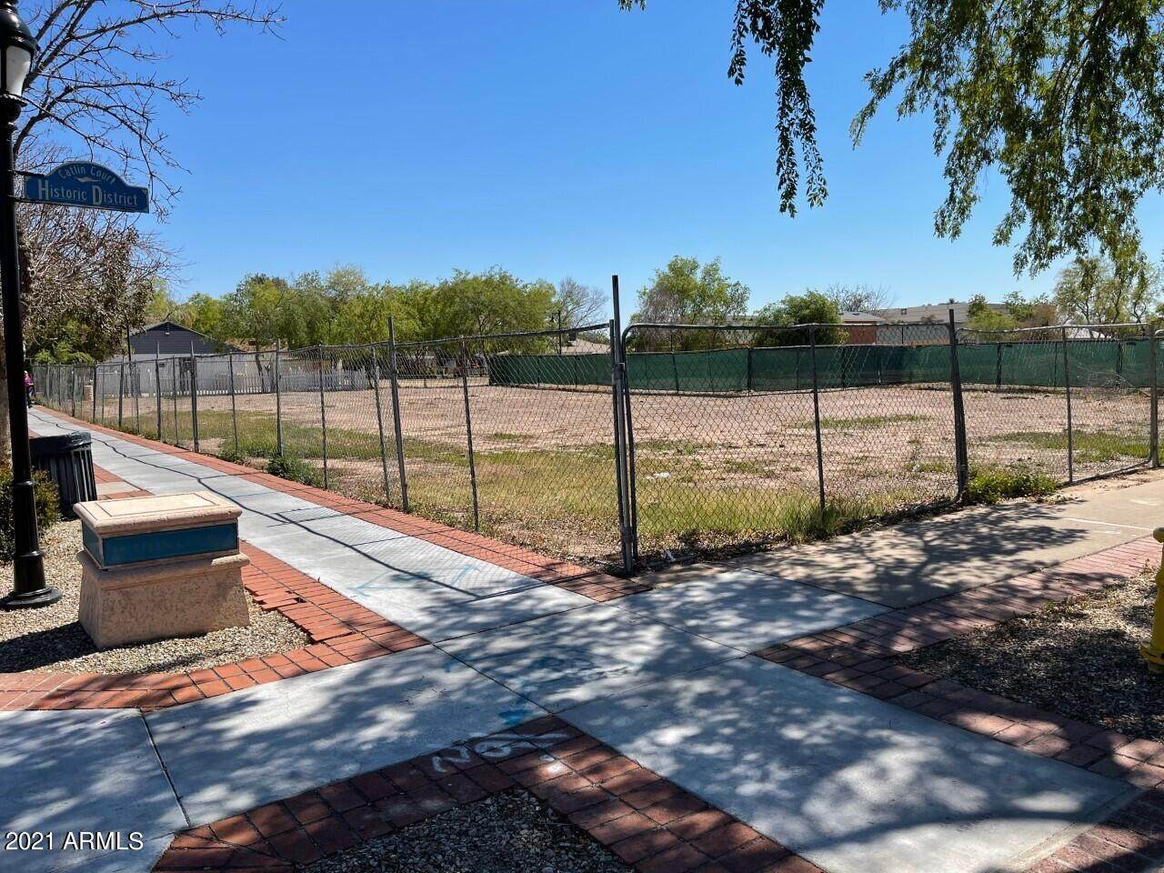 7149 58TH Avenue - Photo 1