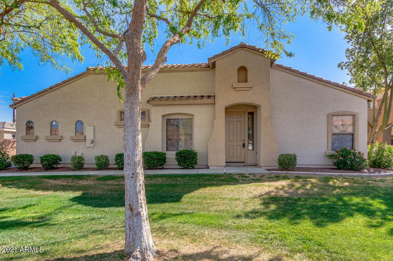 2600 Springfield Place - Photo 1