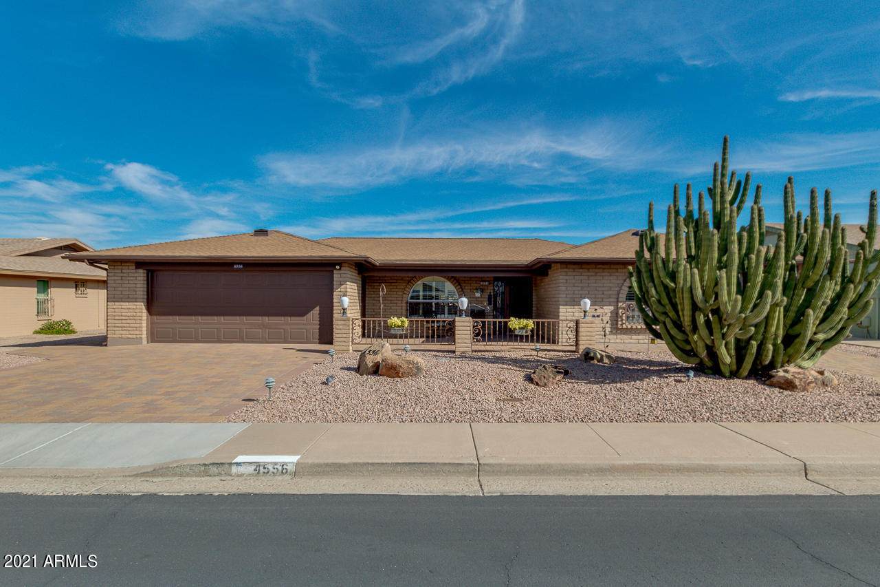 4556 Emelita Avenue - Photo 1