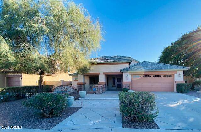10755 Virginia Avenue - Photo 1