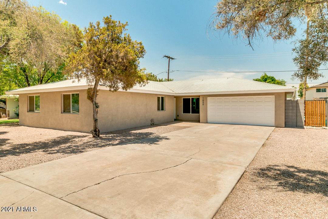 1000 Manhatton Drive - Photo 1