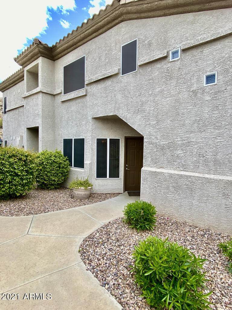 3236 Chandler Boulevard - Photo 1