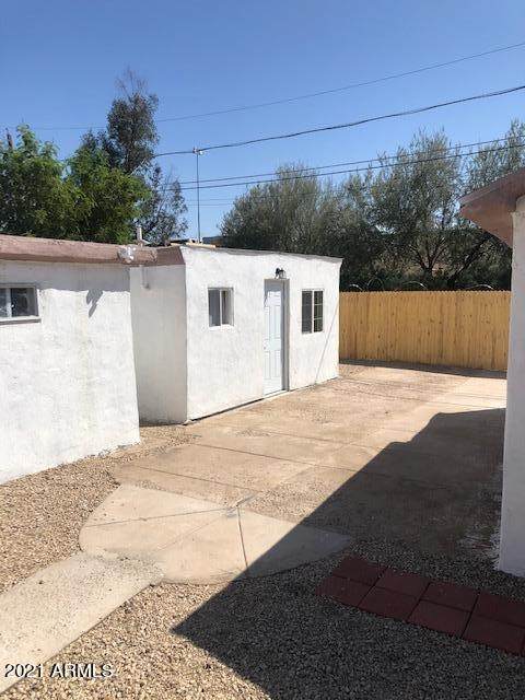 1217 Hess Avenue - Photo 1