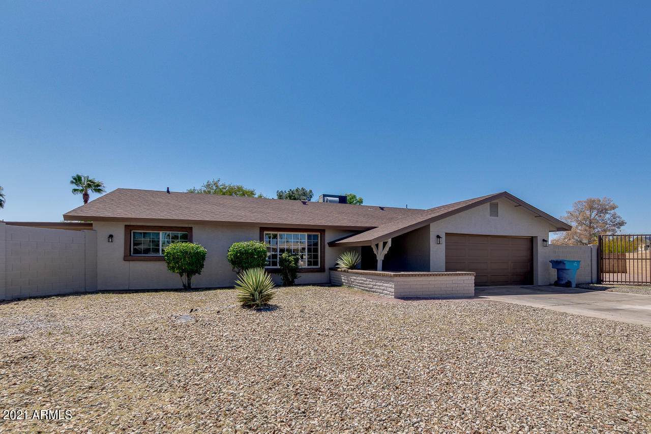 3133 Gelding Drive - Photo 1