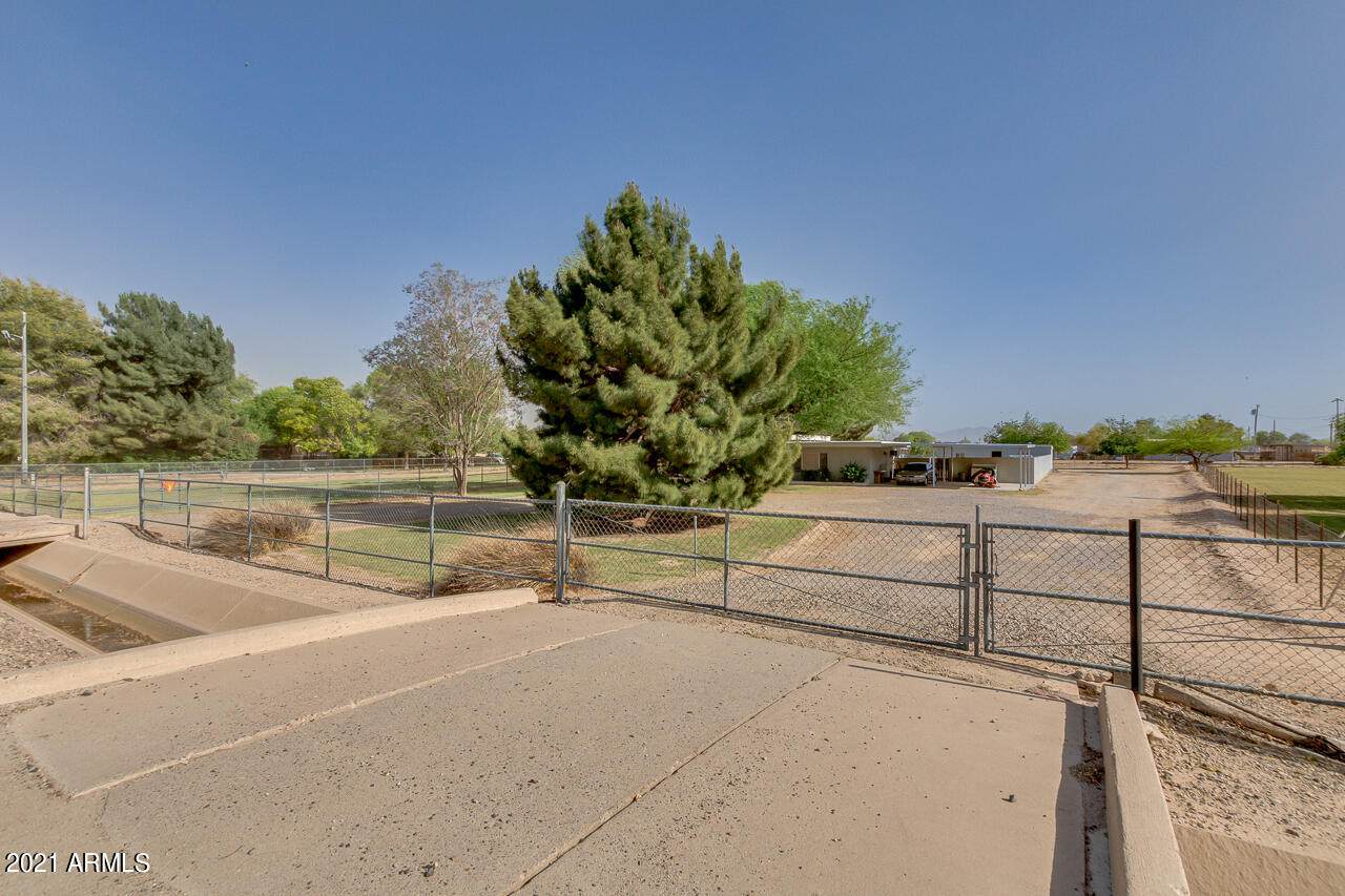 16437 Lower Buckeye Road - Photo 1