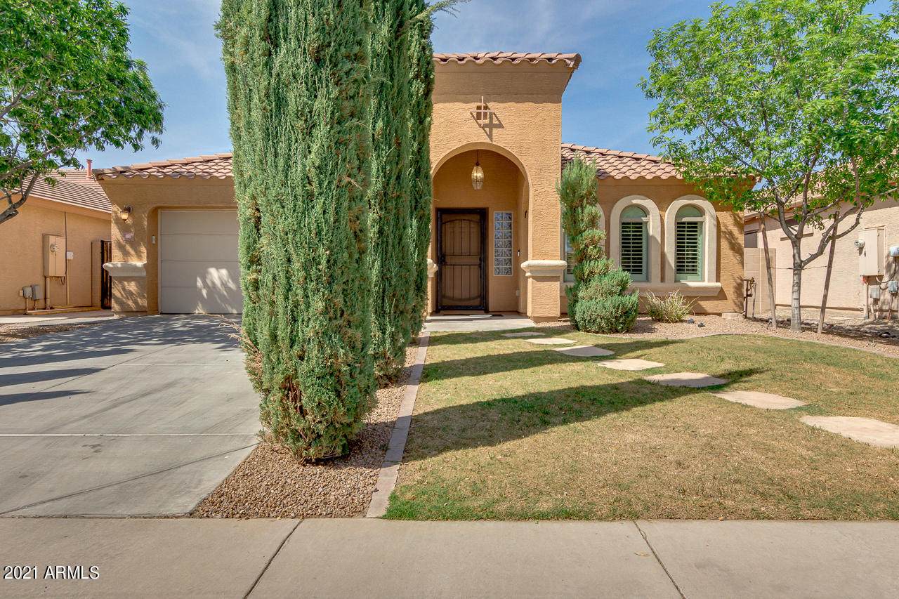 698 Baker Drive - Photo 1
