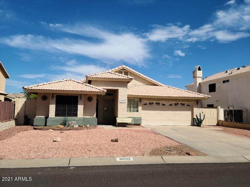 15099 89TH Avenue - Photo 1
