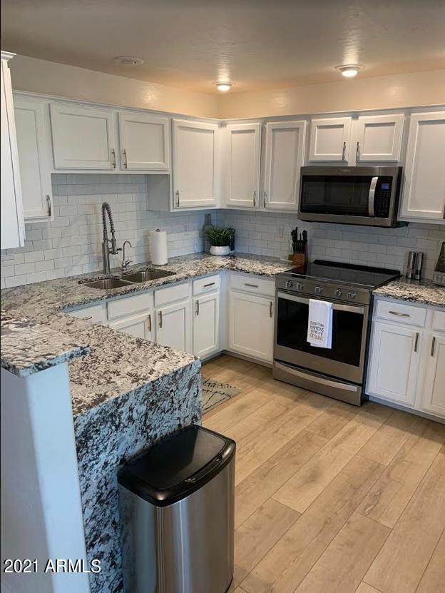16801 94TH Street - Photo 1