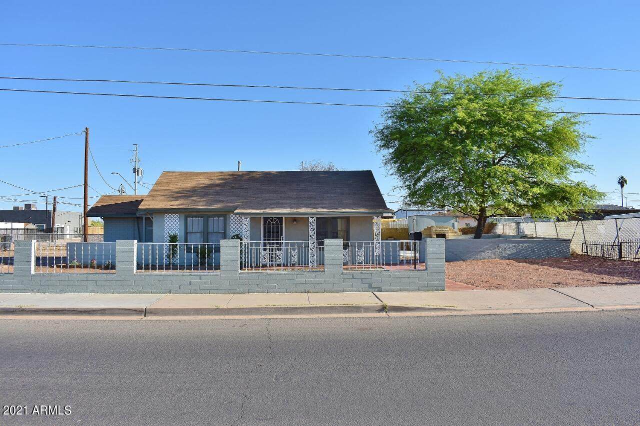 416 Mcmurray Boulevard - Photo 1