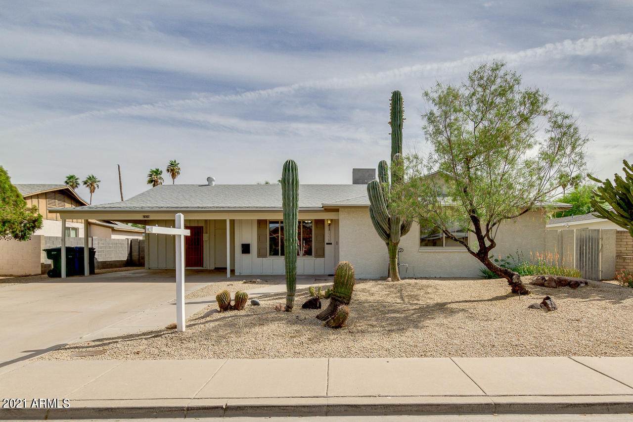 2335 De Palma Circle - Photo 1