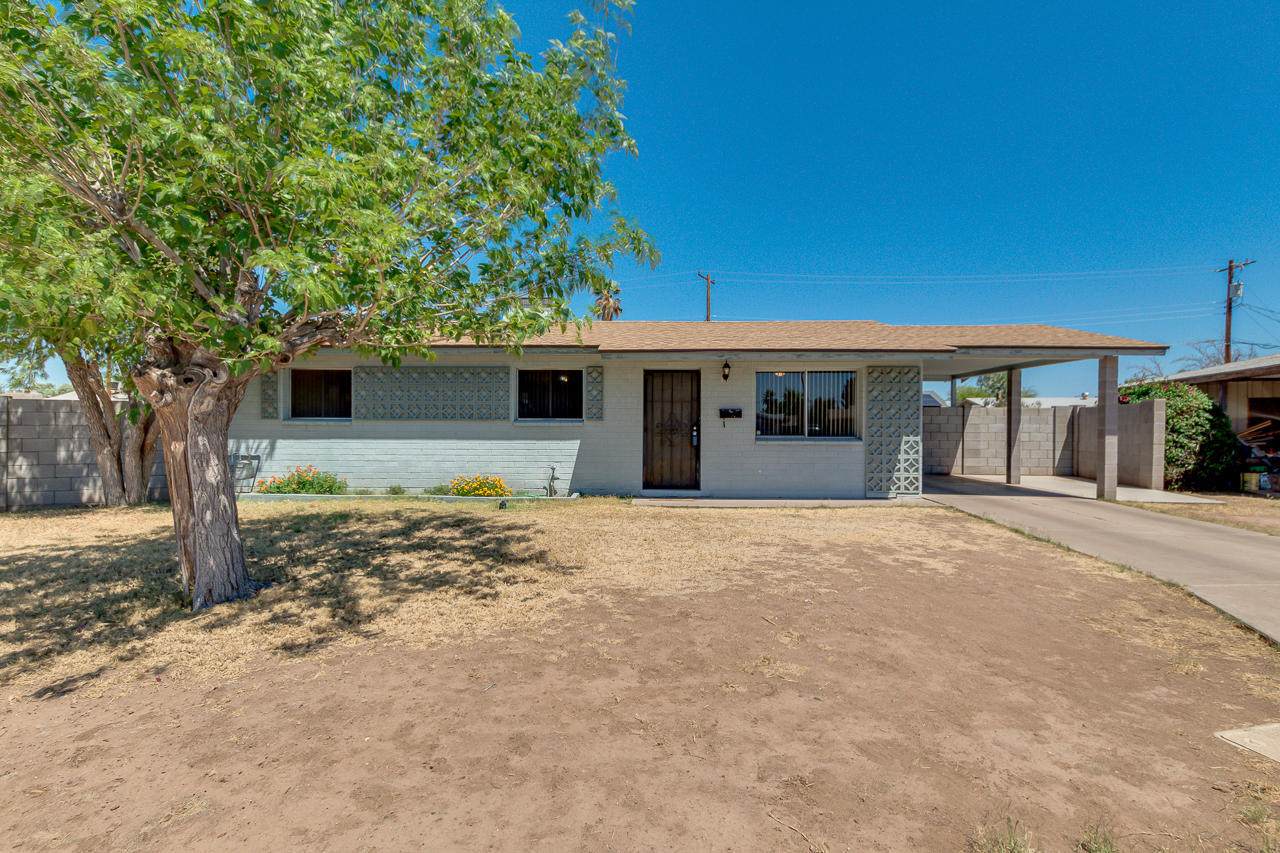 1048 Heather Drive - Photo 1