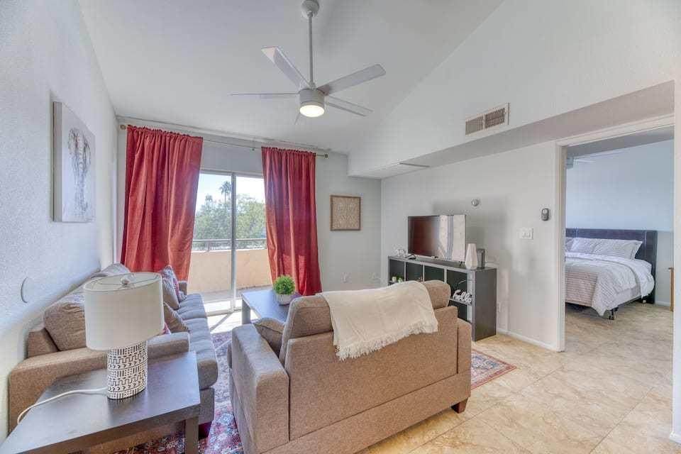 8055 Thomas Road - Photo 1