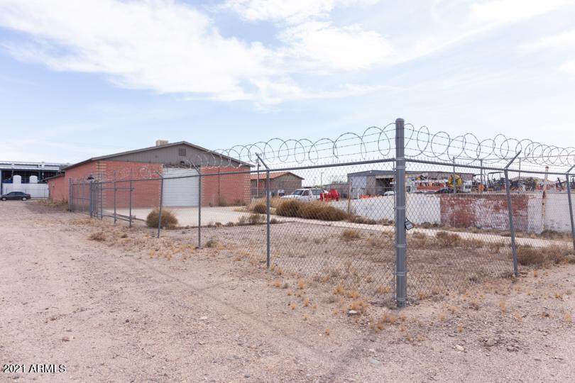 1210 Tee Street - Photo 1