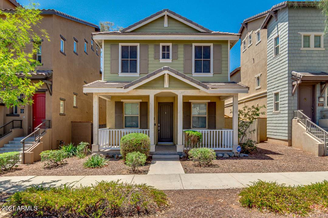 2942 Evergreen Street - Photo 1