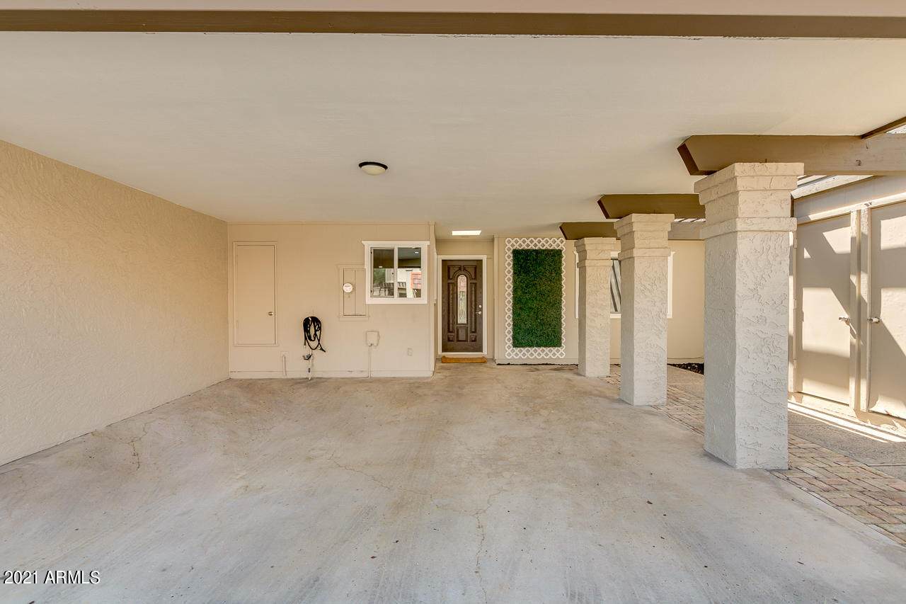 4928 42ND Way - Photo 1