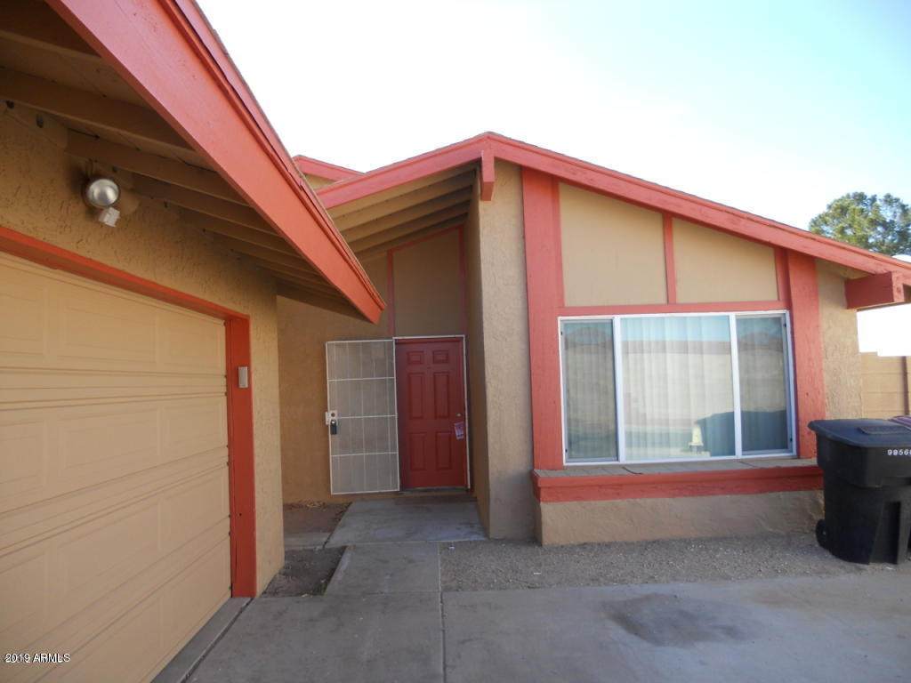 1818 87TH Terrace - Photo 1