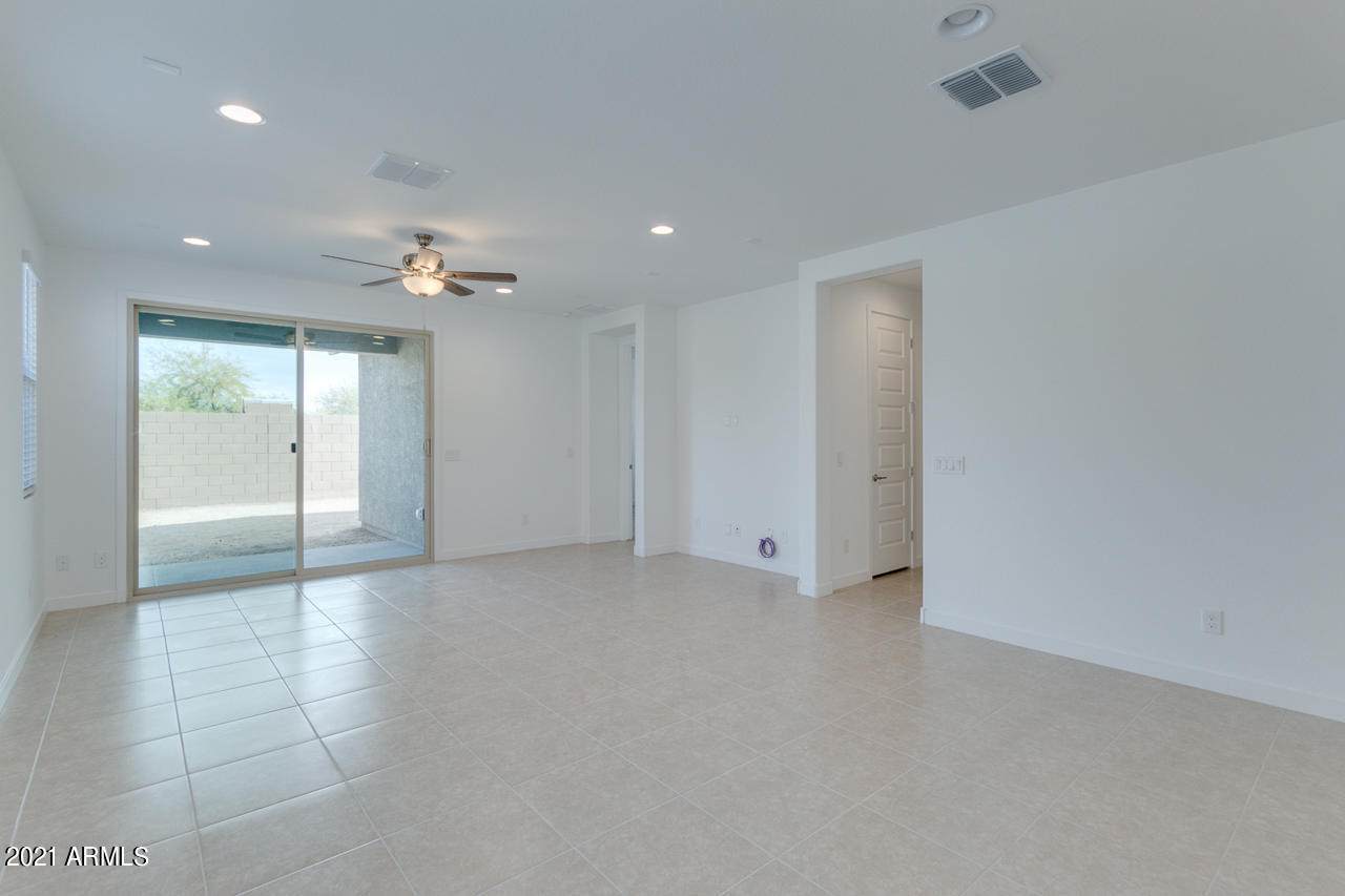 1314 Glass Lane - Photo 1