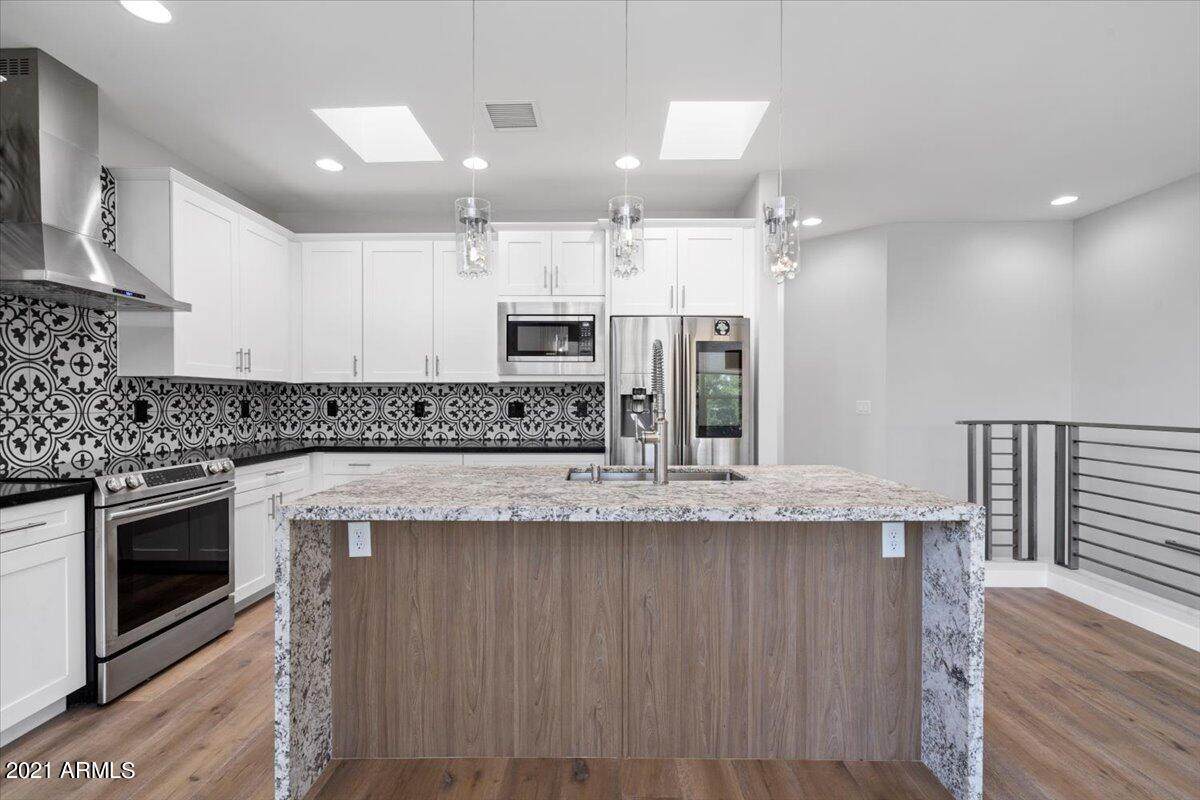 1214 5TH Street - Photo 1