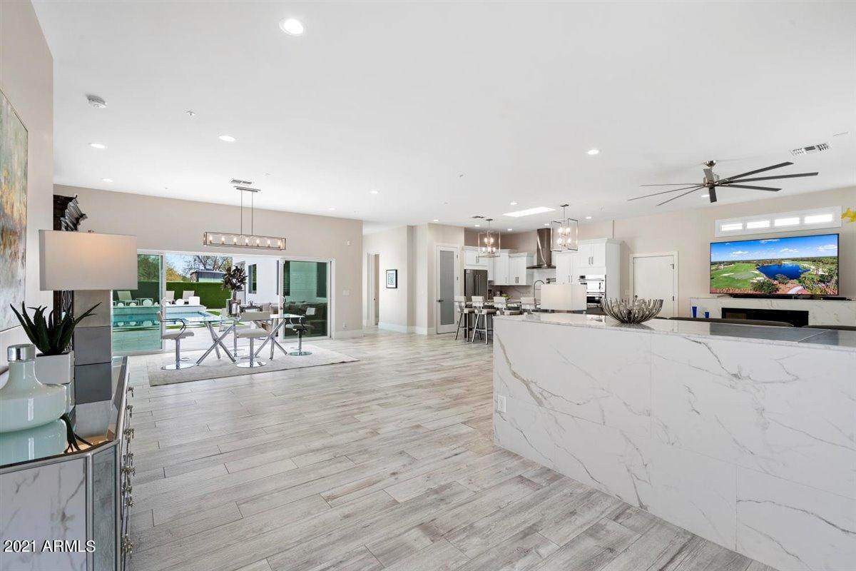 13613 76TH Street - Photo 1