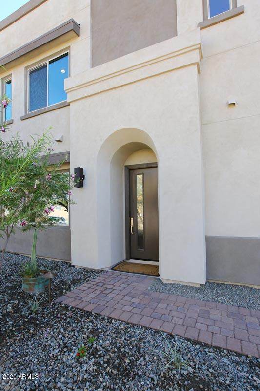 7428 Via De Luna Drive - Photo 1