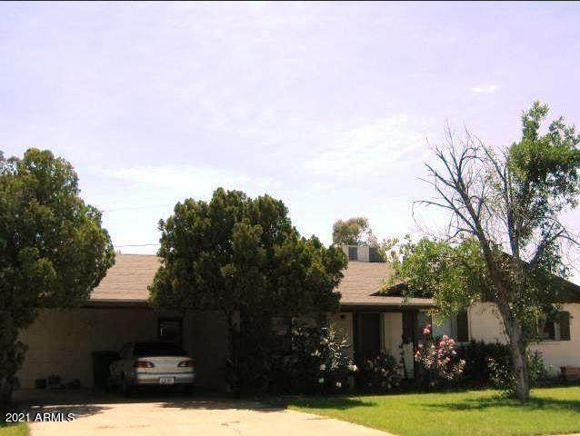 915 14TH Street - Photo 1