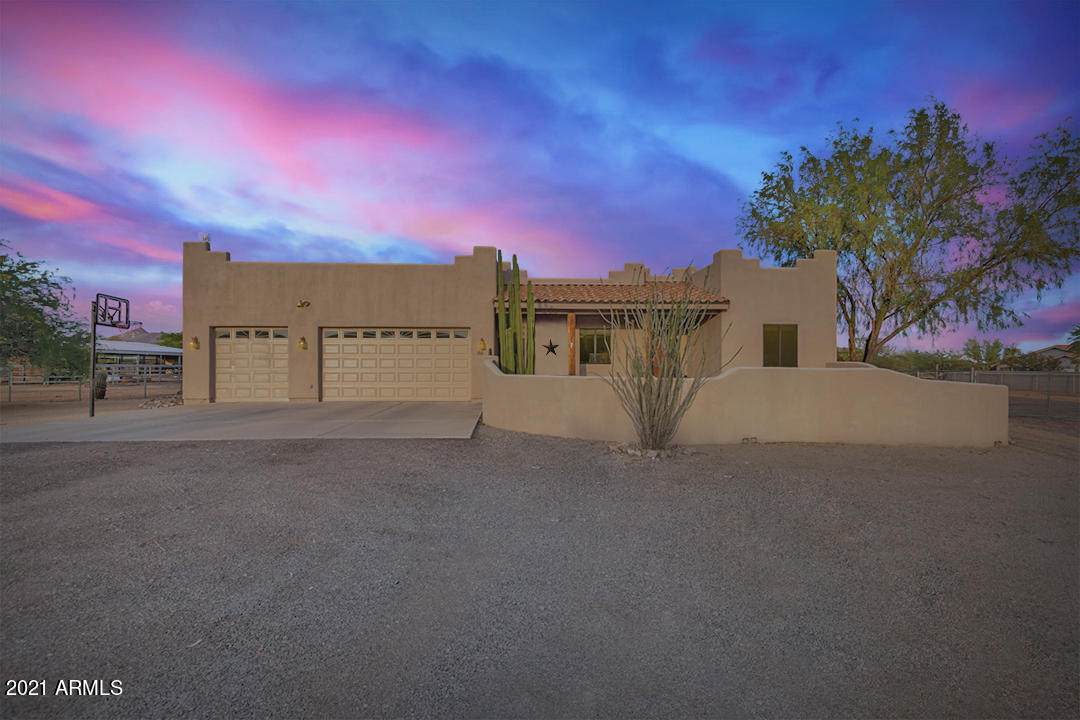 1311 Desert Hills Estate Drive - Photo 1