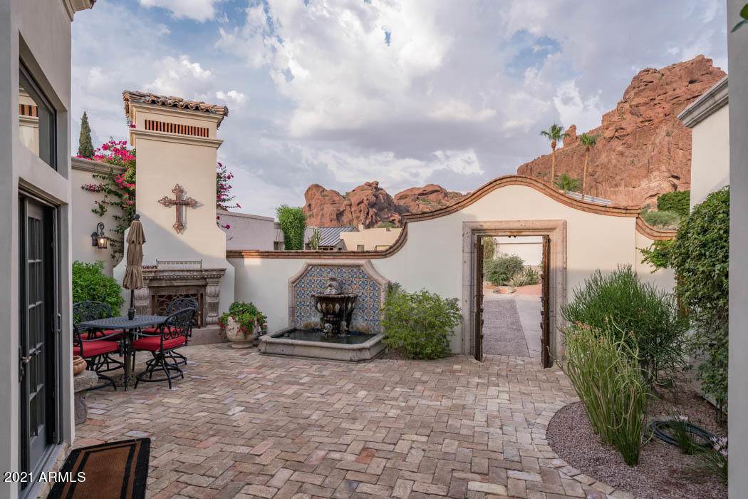 5714 Echo Canyon Drive - Photo 1