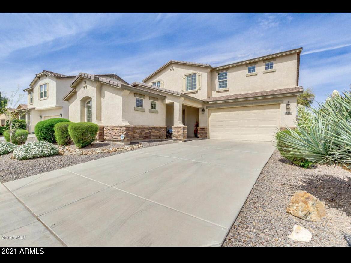 42482 Almira Drive - Photo 1