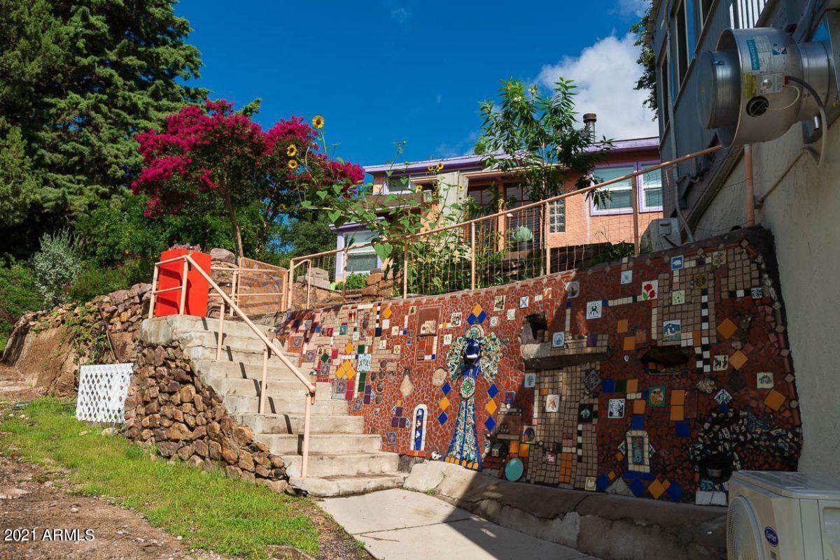 822 Pace Avenue - Photo 1