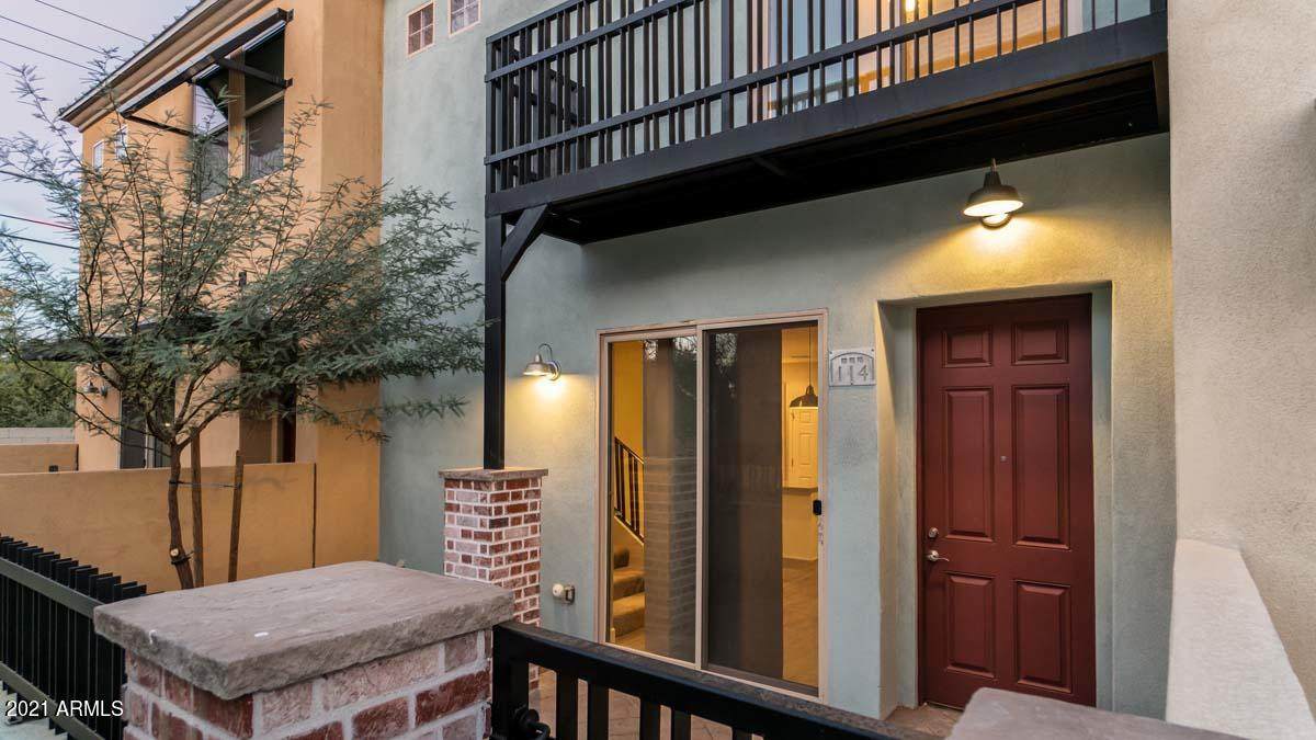 1406 Main Street - Photo 1
