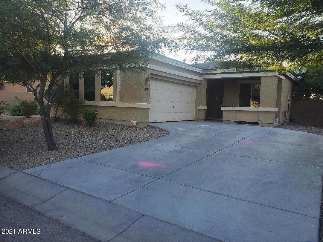 970 Deoni Trail - Photo 1