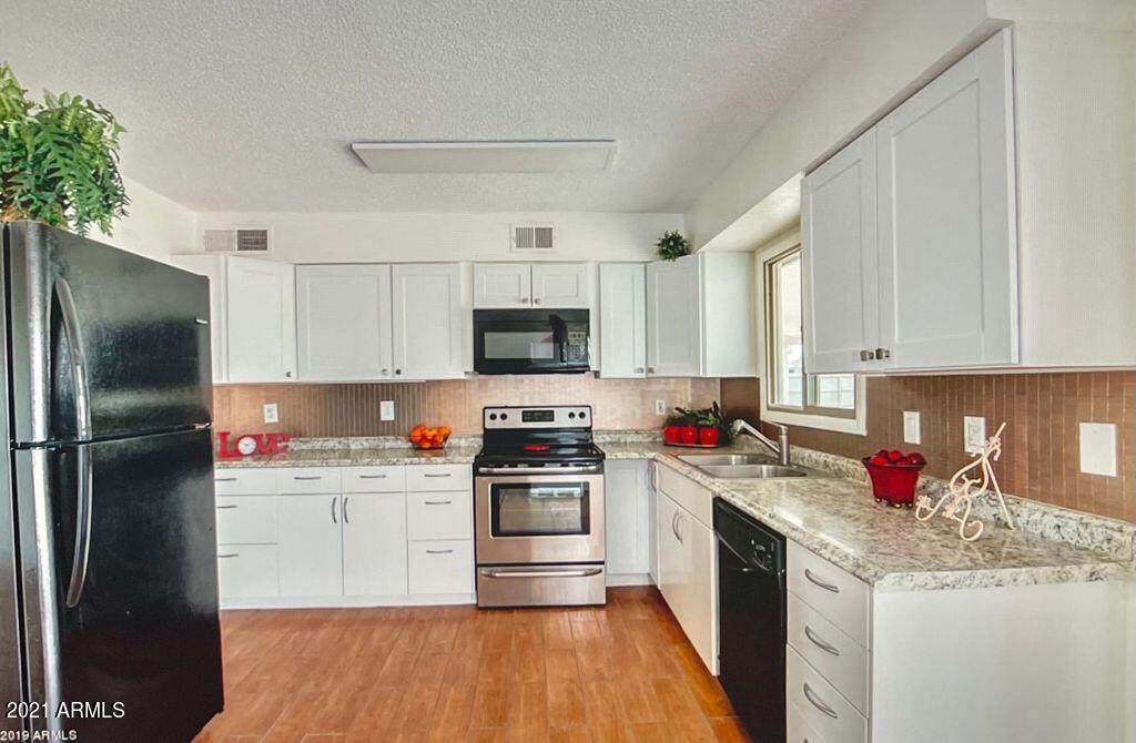 11425 58TH Avenue - Photo 1