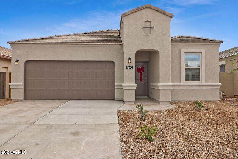 37643 Amalfi Avenue - Photo 1