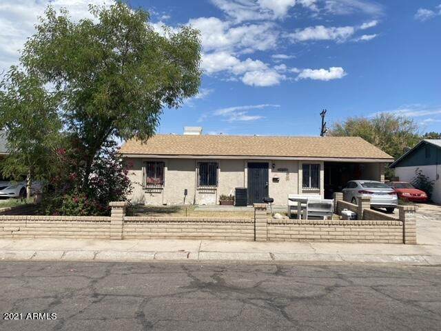 5559 62ND Avenue - Photo 1