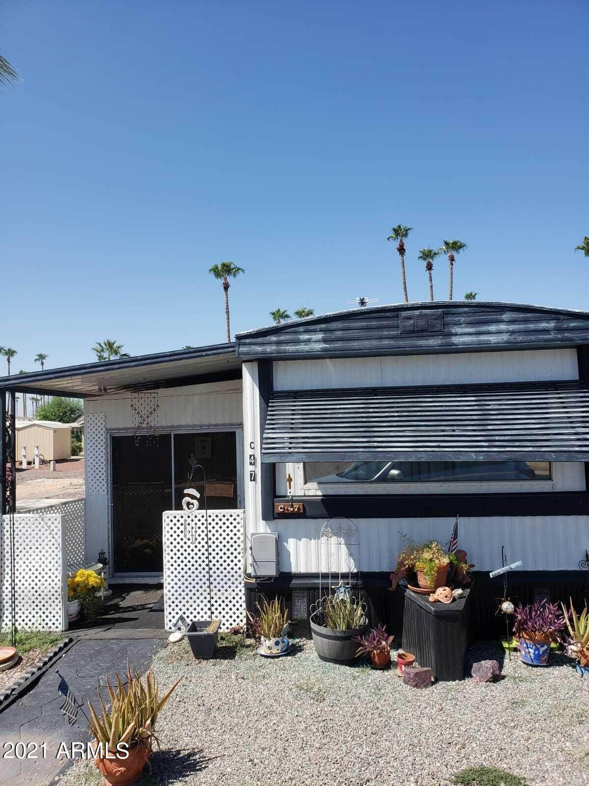 7300 51ST Avenue - Photo 1