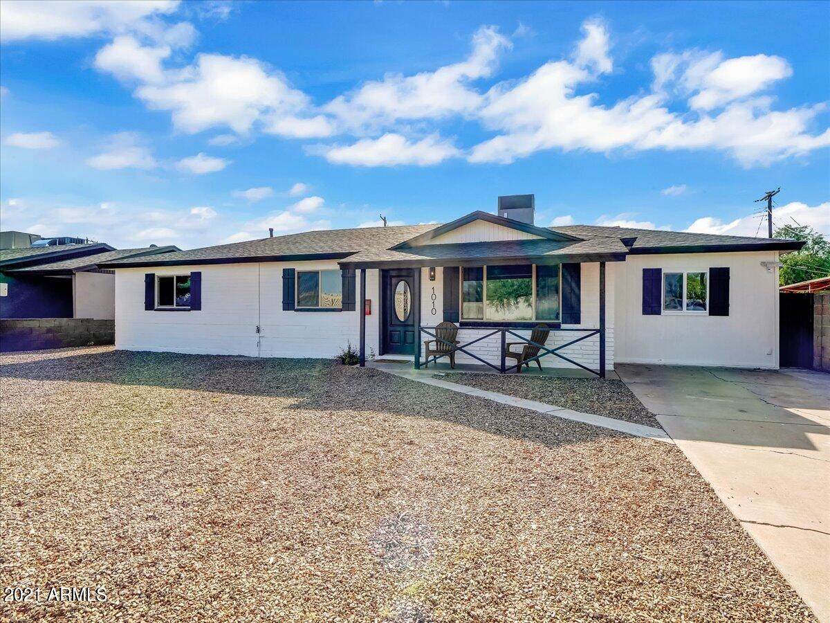 1010 Price Road - Photo 1