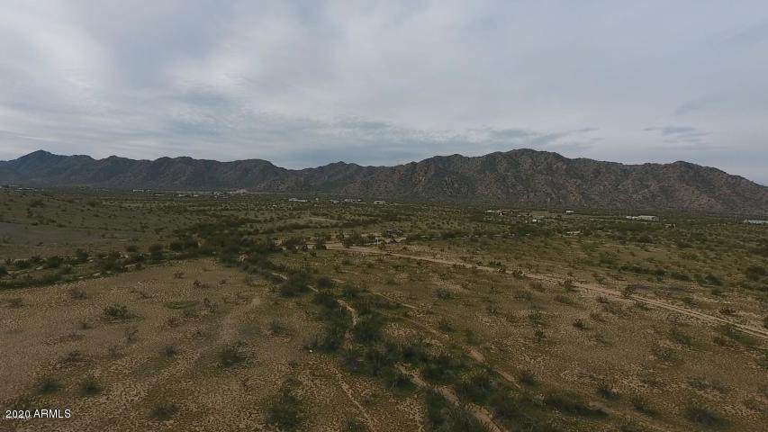 16 Desert Garden Road - Photo 1