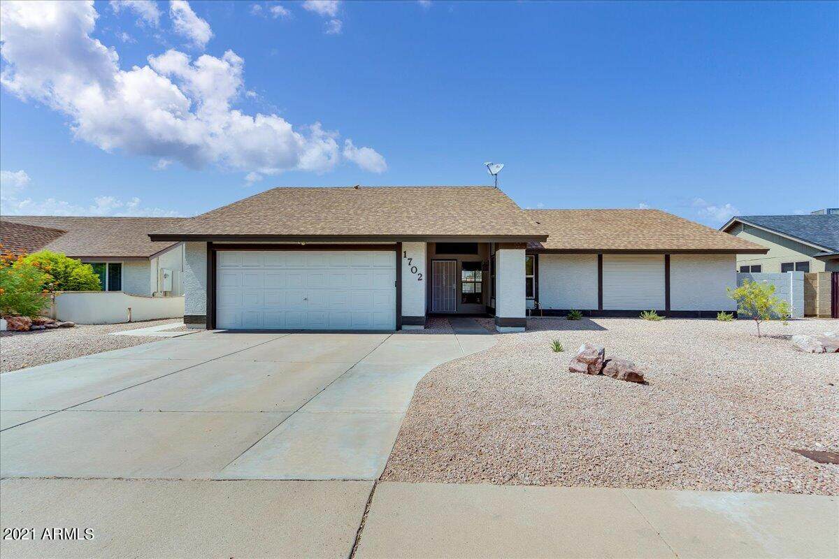 1702 Nevada Way - Photo 1