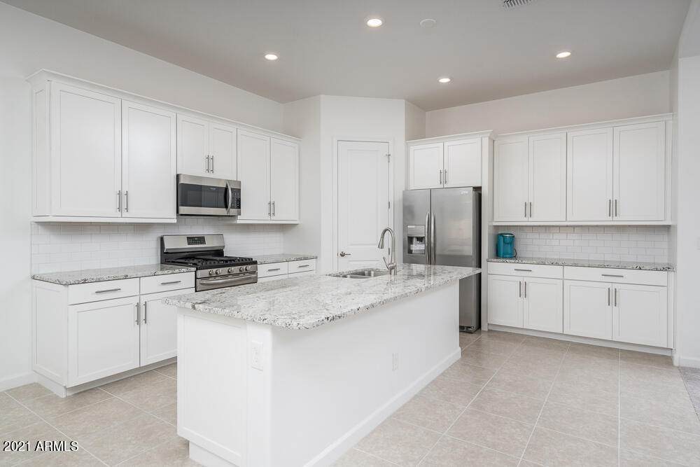 16836 Vereda Solana Drive - Photo 1