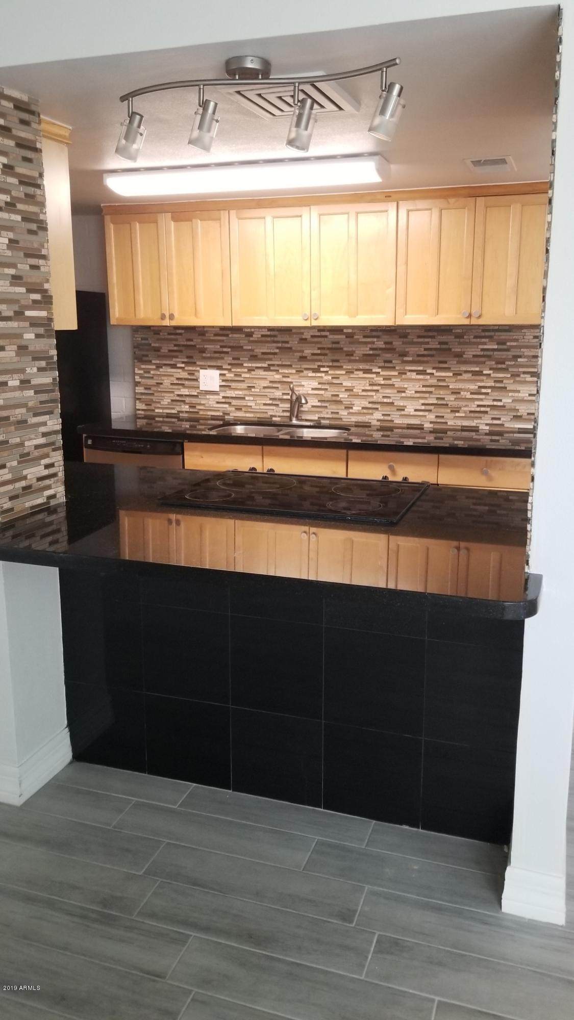 8027 Glenrosa Avenue - Photo 1