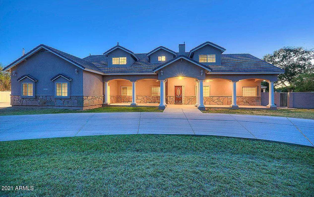 1060 Robin Lane - Photo 1