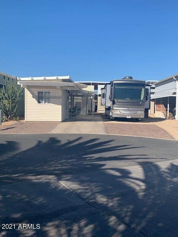 17200 Bell Road - Photo 1