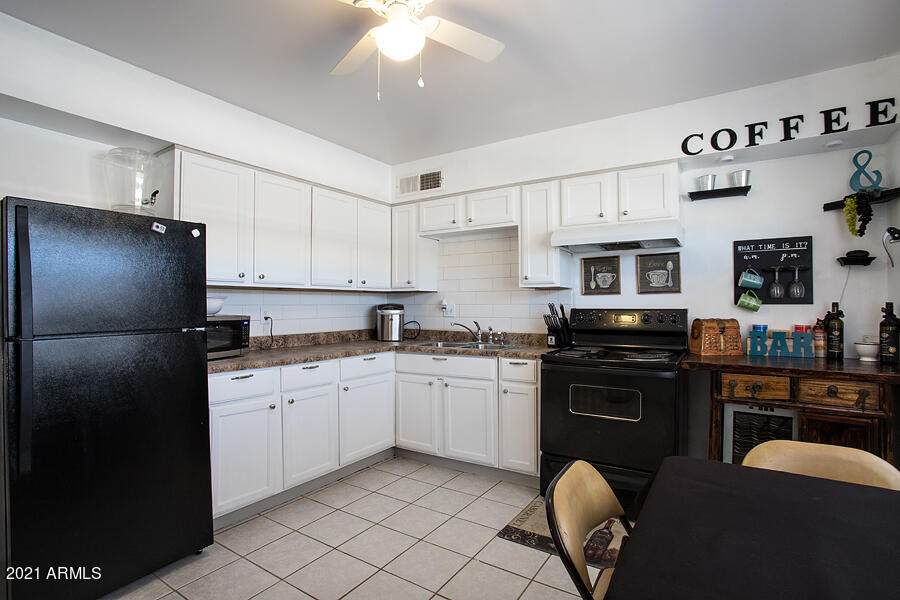 460 San Tan Street - Photo 1